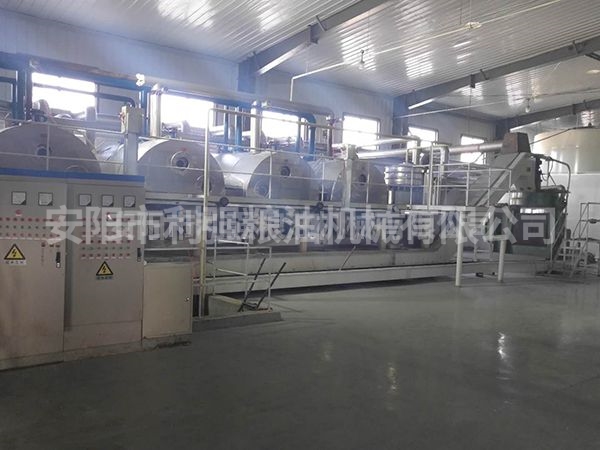 50噸自動(dòng)化動(dòng)物油熬煉設(shè)備生產(chǎn)線