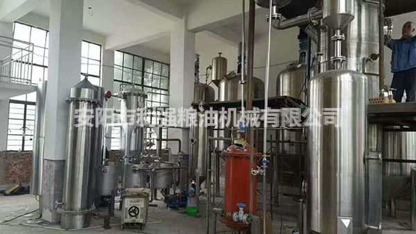 50噸動(dòng)物油物理精煉成套設(shè)備